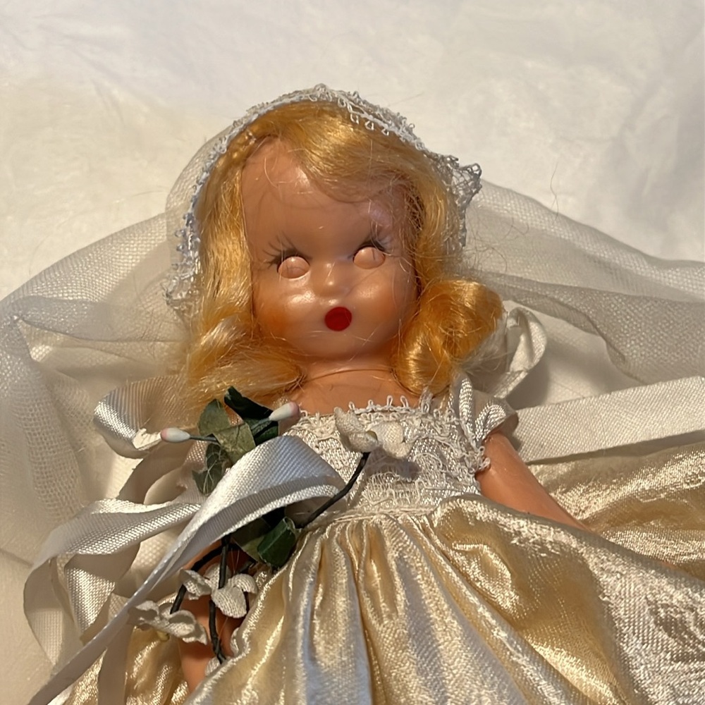 BRIDE #86 Nancy Ann Storybook Dolls - Picture 12 of 16